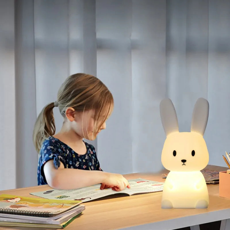 GlowBunny ™ Touch Night Light - Soft Silicone Rabbit Lamp se 7 barvami a časovač pro děti a dětské pokoje