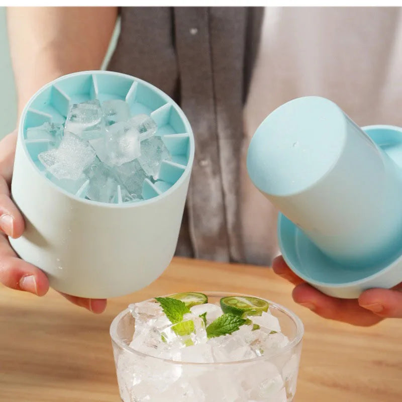 シリコンアイスキューブカビ丸いアイスバケツ|カクテルと夏の飲み物のためのスペース節約ポータブルアイスメーカー