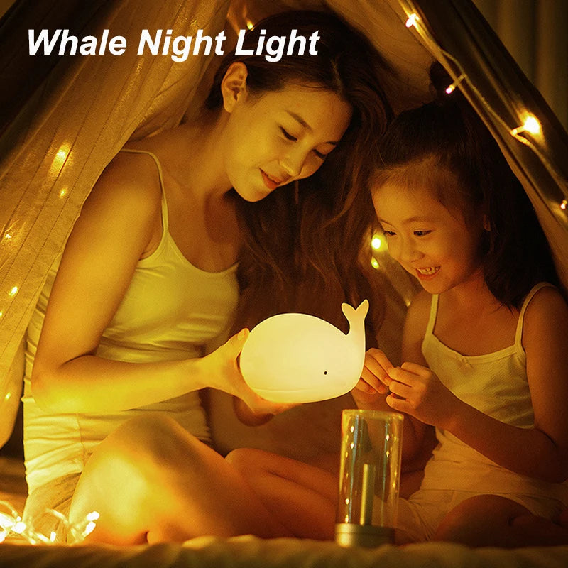 Whaleglow ™ Solas Oíche Silicone-Lampa míolta móra athluchtaithe 7-dhath do na páistí, naíolann & cois leapa