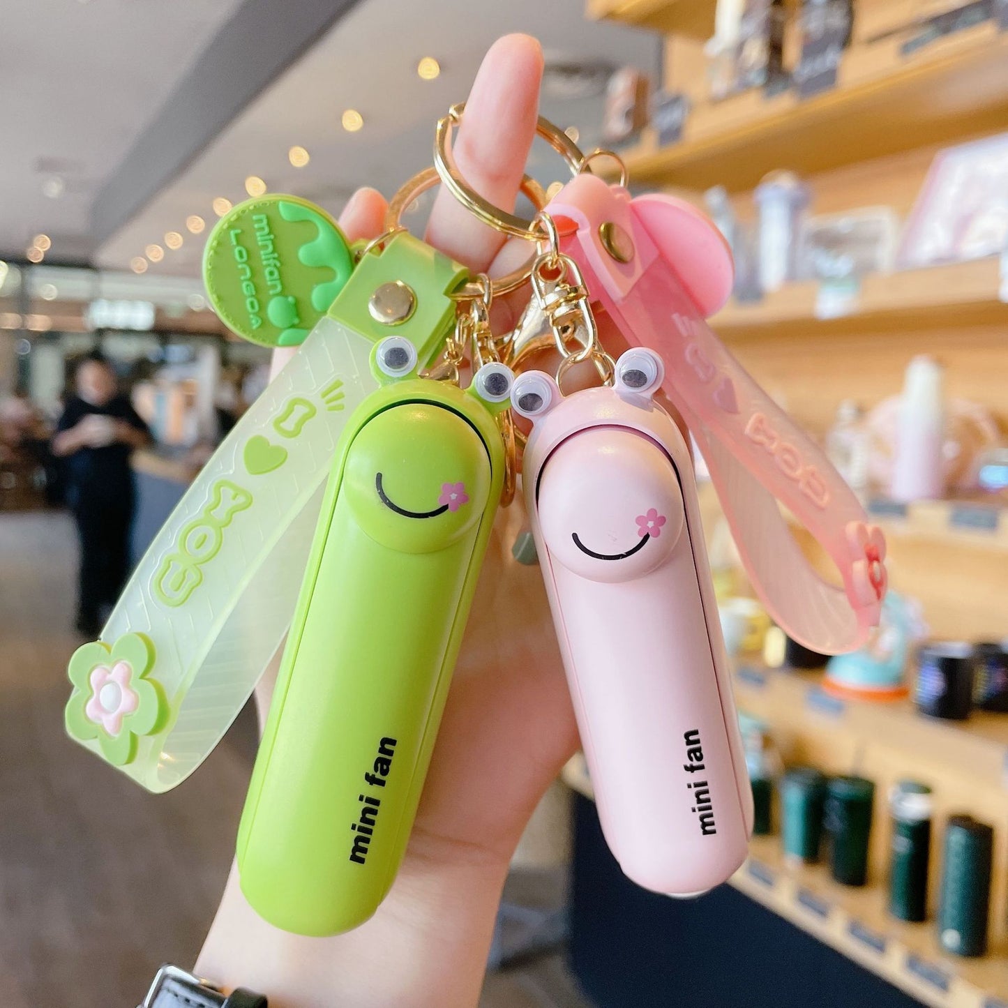 lunvail™かわいいミニポータブルファン - 折りたたみ可能、USBリカルゲイ可能、3速