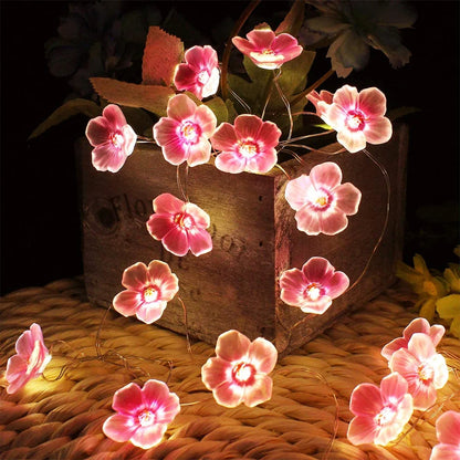 <tc>Lunvail</tc>™ Soilse Sí Bláth Silíní Bándearg LED 3M/2M – Solas Teaghráin USB &amp; Ceallraí (20/30 LED)