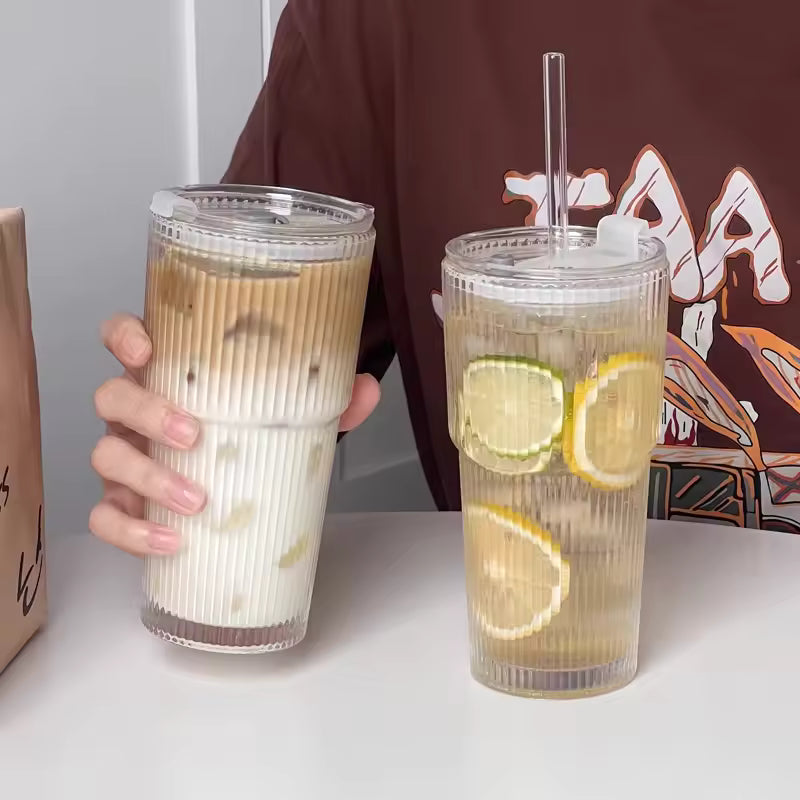 蓋付き600mlストライプガラスコーヒーカップ - 透明な再利用可能なアイスコーヒー＆ジュースタンブラー