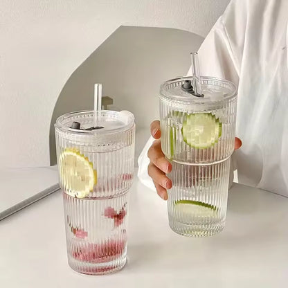 蓋付き600mlストライプガラスコーヒーカップ - 透明な再利用可能なアイスコーヒー＆ジュースタンブラー